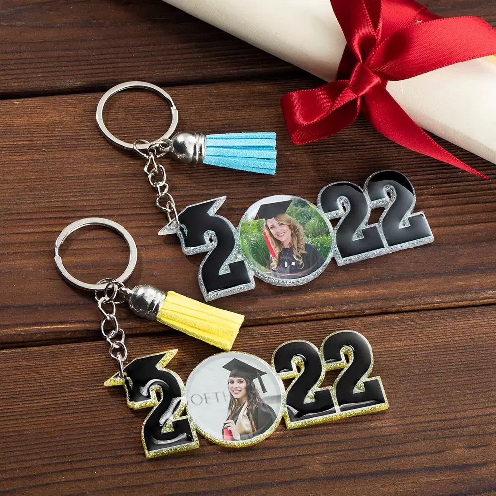 Personalized graduation keychains | Congrats Grad Keychain