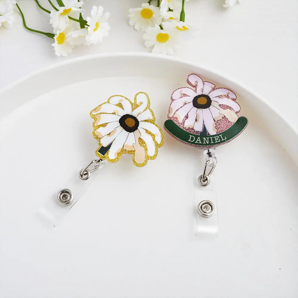 Personalized Wilted Daisy Badge Reel | Nurse gift ideas