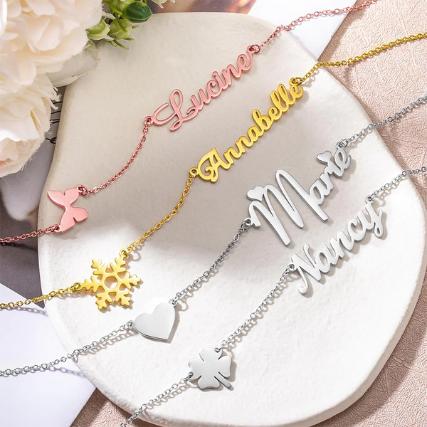 Personalize stylish Name Necklace